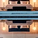 Yria Island Boutique & Hotell Parasporos