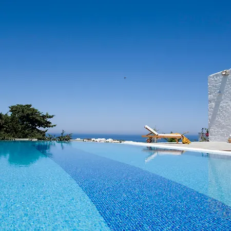 Yria Island Boutique & Hotel