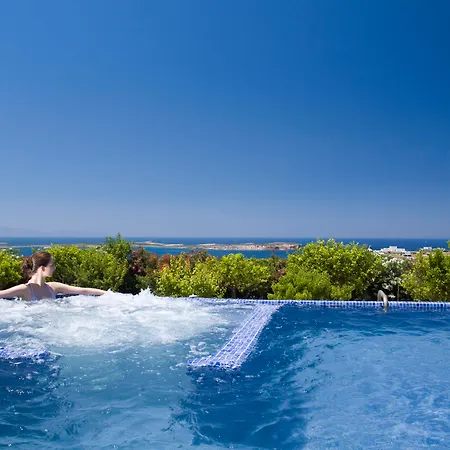 Yria Island Boutique & Hotell 5*