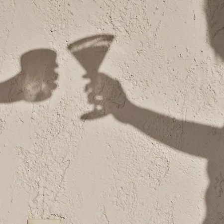 Yria Island Boutique &