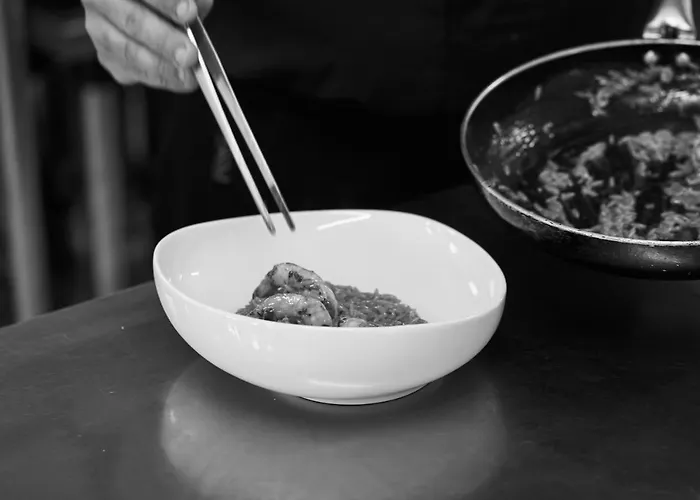 Hotell Yria Island Boutique & Parasporos