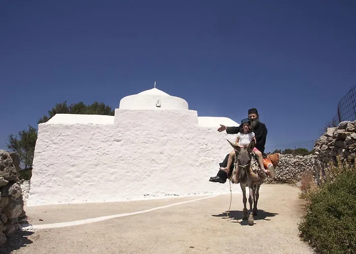 Hotell Yria Island Boutique & Parasporos